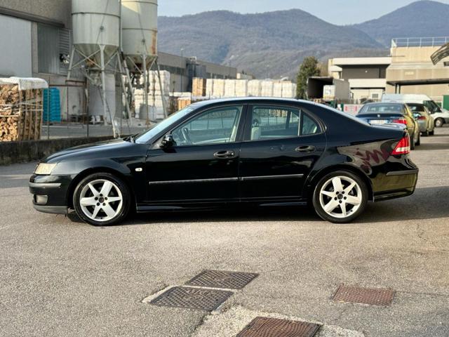 SAAB 9-3 Sport Sedan 1.9 TiD 16V Vector Immagine 2