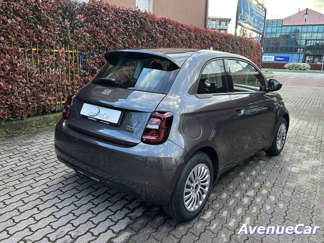 FIAT 500 42 kWh ACTION ADATTA X NEOPATENTATI PARI AL NUOVO Immagine 4