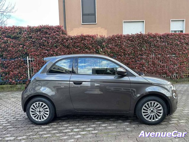 FIAT 500 42 kWh ACTION ADATTA X NEOPATENTATI PARI AL NUOVO Immagine 3