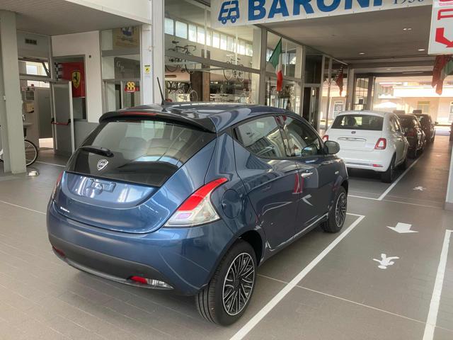 LANCIA Ypsilon 1.0 Hybrid SILVER 2024 Km0 Immagine 0