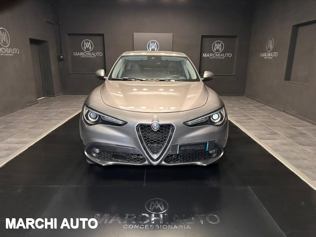 ALFA ROMEO Stelvio 2.2 Turbodiesel 210 CV AT8 Q4 Executive Immagine 1