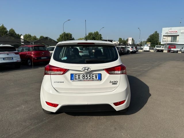 HYUNDAI iX20 1.4 CRDI PER NEOPAT-KM CERTIFIC-GARANZIA Immagine 3