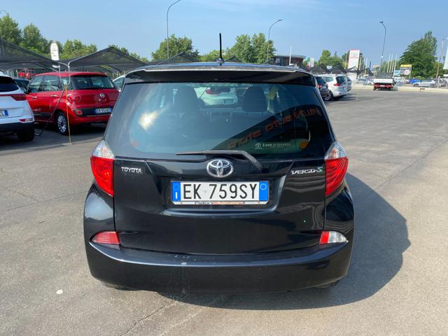 TOYOTA Verso-S 1.3 Active  GARANZ KM CERTIF 1°PROPRIETARIO Immagine 3