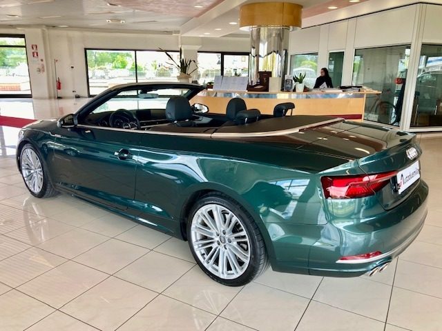 AUDI A5 Cabrio 50 TDI quattro tiptronic Sport Immagine 3