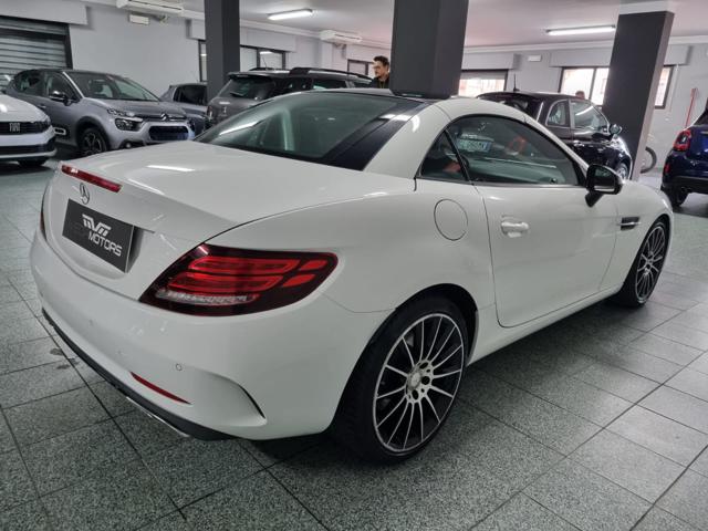 MERCEDES-BENZ SLC 250 d AMG line Immagine 3