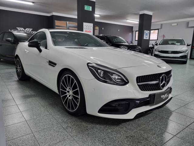 MERCEDES-BENZ SLC 250 d AMG line Immagine 2