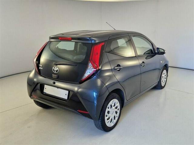 TOYOTA Aygo 1.0 VVT-i 72 CV 5 porte x-business MMT Immagine 2