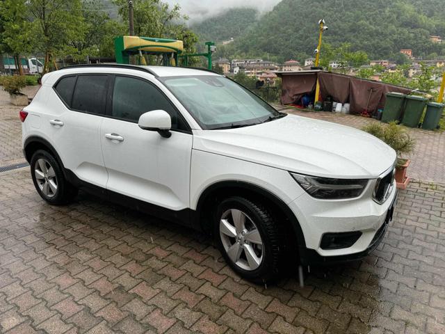 VOLVO XC40 D3 AWD Geartronic Business PROMO FINANZIAMENTO Immagine 1