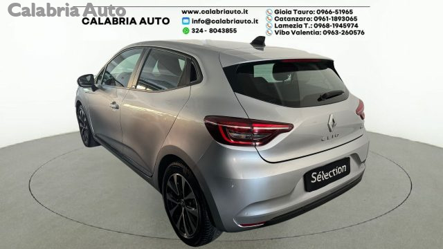 RENAULT Clio Full Hybrid E-Tech 140 CV 5 porte Zen Immagine 1