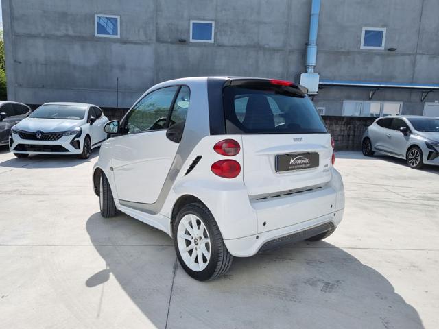 SMART ForTwo 1000 52 kW MHD compact Immagine 4