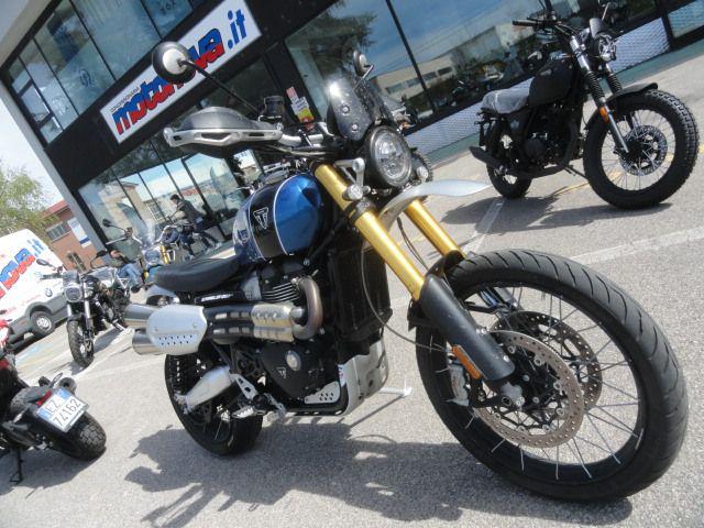 TRIUMPH Scrambler 1200 XE SCRAMBLER 1200 XE Immagine 1