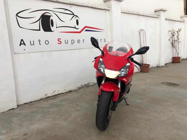 HONDA CBR 900 RR Fireblade fireblade 954 Immagine 2