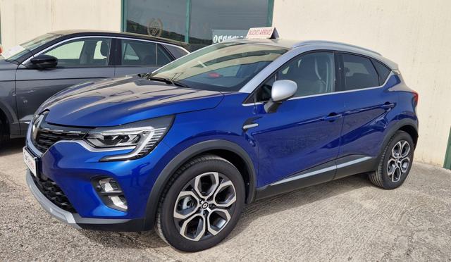 RENAULT Captur TCe 90 CV Techno OK NEOPATENTATI Immagine 2