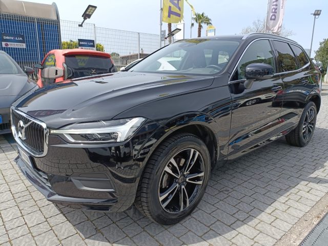 VOLVO XC60 D4 Geartronic Business Plus Immagine 1