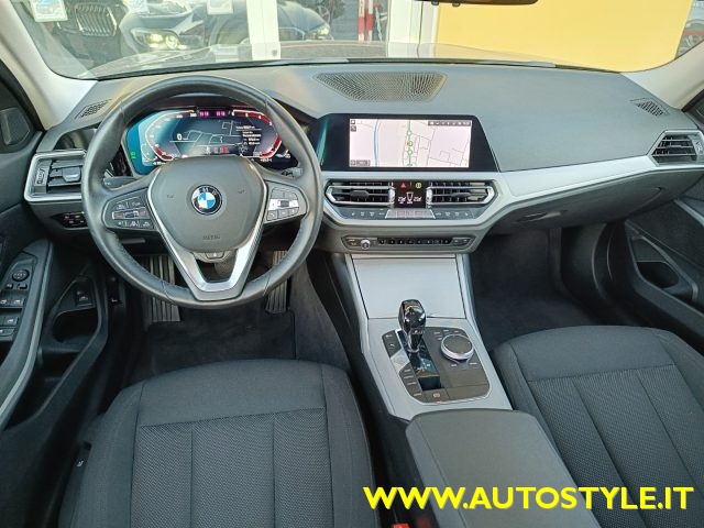 BMW 320 d TOURING xDrive 48V STEPTRONIC/AUTOMATICA 4x4 Immagine 1
