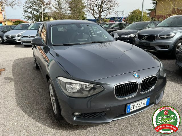 BMW 116 d 5p. Efficient Dynamics Sport Immagine 0