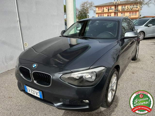 BMW 116 d 5p. Efficient Dynamics Sport Immagine 1