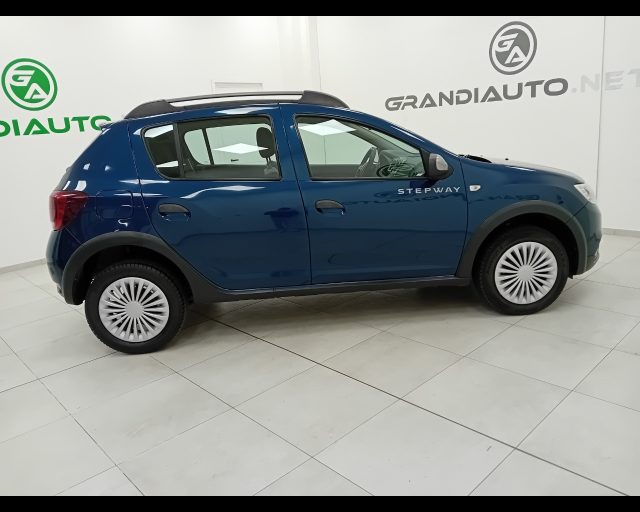 DACIA Sandero II -  Stepway 1.5 dci s&s 90cv Immagine 4