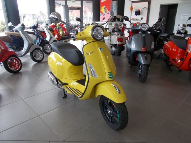 VESPA Primavera 125 S 2024 Immagine 1