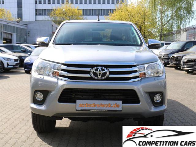 TOYOTA Hilux 2.4 D-4D 4WD Double Cab DUTY TELECAMERA DAB Immagine 1
