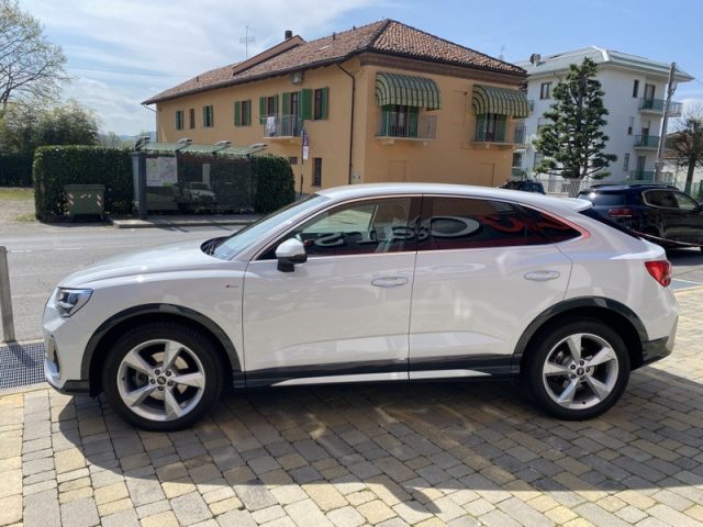 AUDI Q3 SPORTBACK 35 TDI Quattro S tronic S line -PELLE Immagine 2