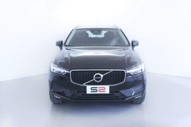 VOLVO XC60 B4 (d) AWD Geartronic Momentum Pro MHEV/VIRTUAL Immagine 3