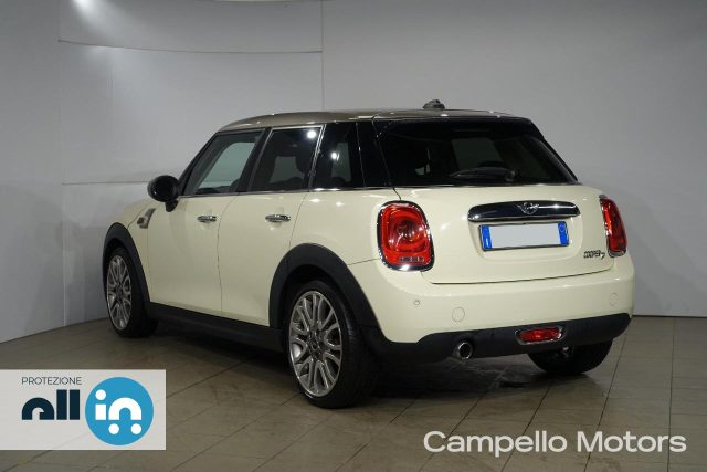 MINI Mini 3/5 porte  1.5 Cooper D 5 porte Aut. Immagine 1