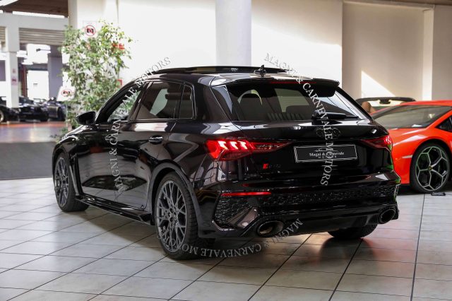 AUDI RS3 PERFORMANCE EDITION|1 OF 300 LIMITED EDITION Immagine 4