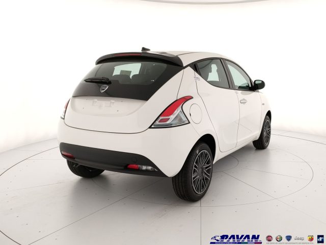 LANCIA Ypsilon 1.0 FireFly 5 porte S&S Hybrid Oro Immagine 2