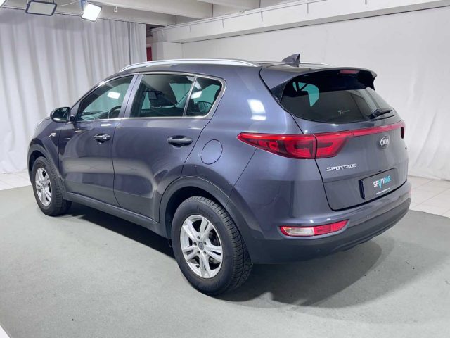 KIA Sportage 1.7 CRDI 2WD Style Immagine 2