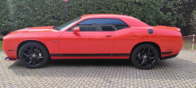 DODGE Challenger 3.6 V6 SXT Plus 305cv at8 Immagine 1