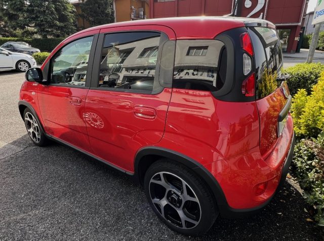 FIAT Panda 1.0 FireFly S&S Hybrid Sport 70 CV Immagine 4