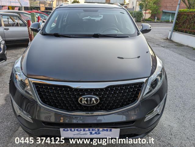 KIA Sportage 1.7 CRDI VGT 2WD high tech Immagine 1