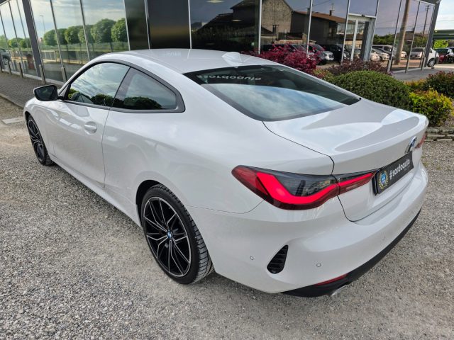 BMW 420 d Mild Hybrid 48V Sport Coupè Immagine 4