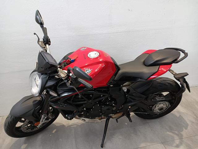 MV AGUSTA Brutale 800 ROSSO Immagine 1