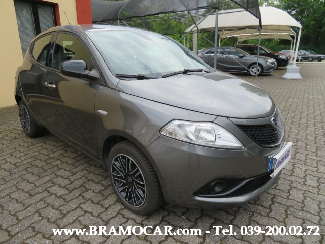 LANCIA Ypsilon 1.2 69cv GOLD - 5 Posti - GRIGIA - KM 60.085 - E6B Immagine 3