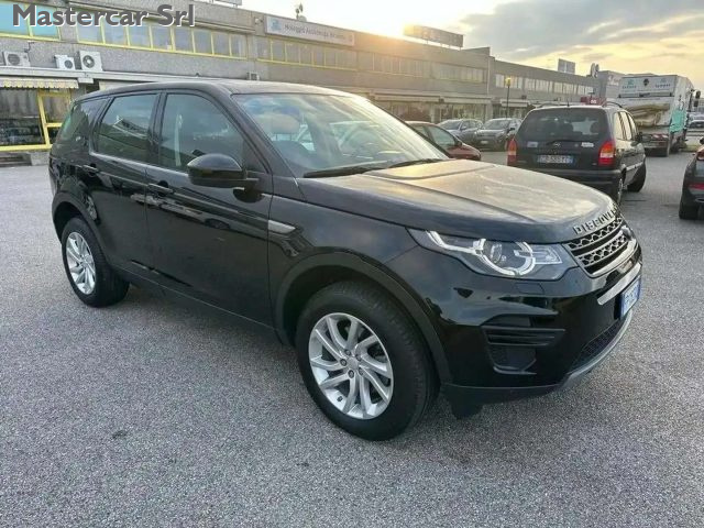 LAND ROVER Discovery Sport t 2.0 td4 SE  awd 150cv Auto - FP182RC Immagine 3