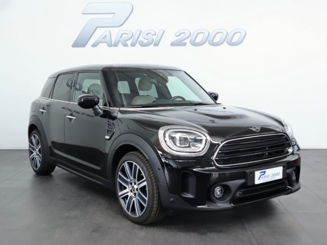 MINI Countryman 1.5 One Yours Connected Navigation Immagine 1