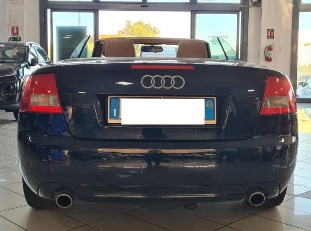 AUDI A4 Cabriolet 1.8 T 20V cat Immagine 4