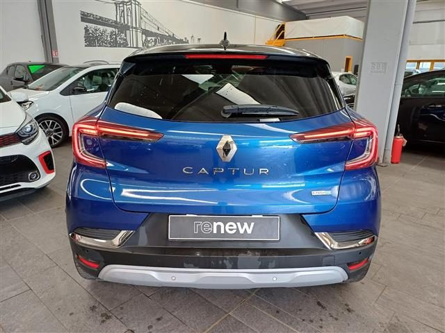 RENAULT Captur 1.6 E Tech phev Intens 160cv auto Immagine 4