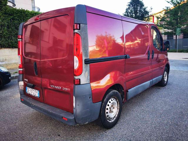 OPEL Vivaro 27 2.0 CDTI 120CV PC-TN Furgone Immagine 4