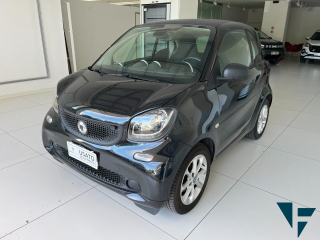 SMART ForTwo 70 1.0 Youngster Immagine 1