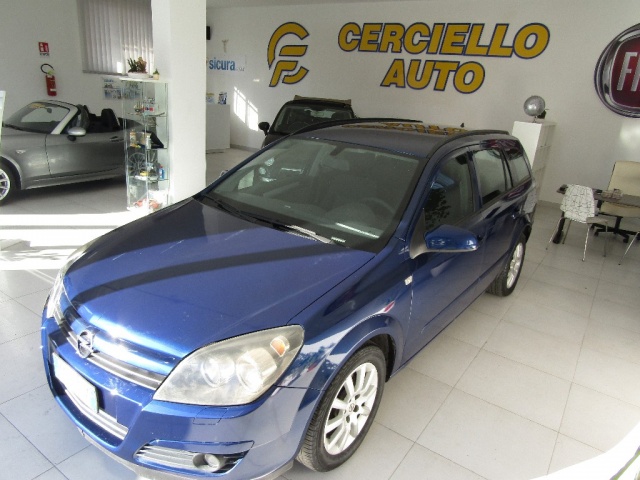 OPEL Astra 1.7 CDTI 80CV Station Wagon Enjoy Immagine 0