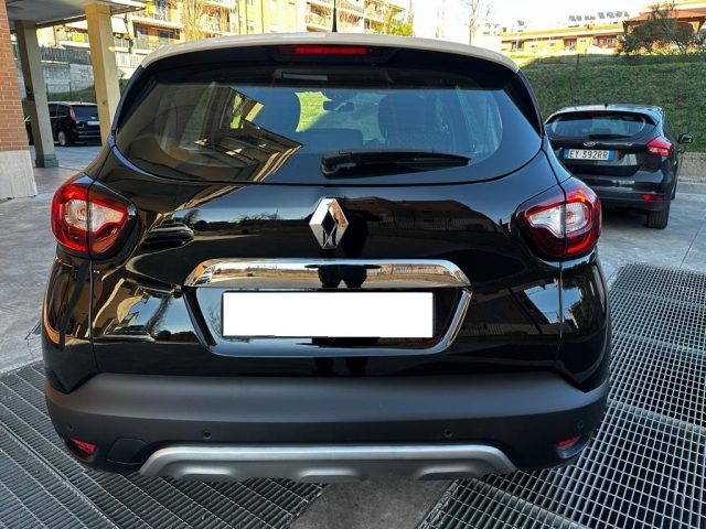 RENAULT Captur dCi 8V 90 CV Start&Stop Energy Sport Edition2 Immagine 4