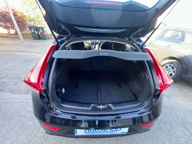 VOLVO V40 V40 2.0 d3 Business Plus geartronic my19 Immagine 3