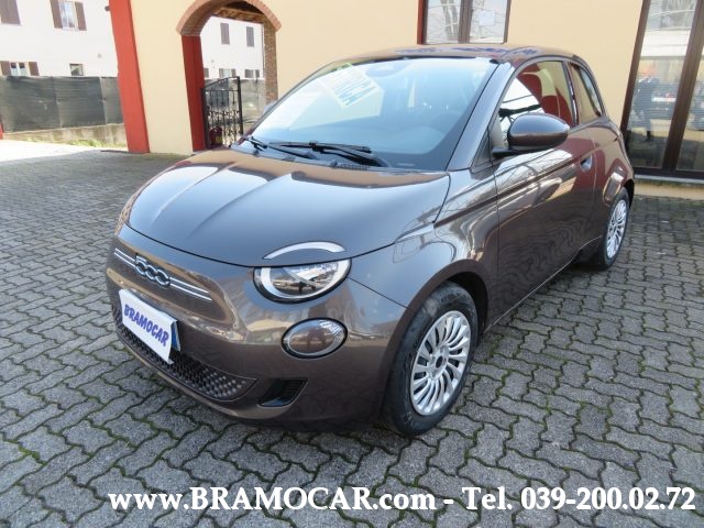 FIAT 500e 23,65KWh ACTION - MARRONE MET. - KM 24.740 - NEOP. Immagine 1