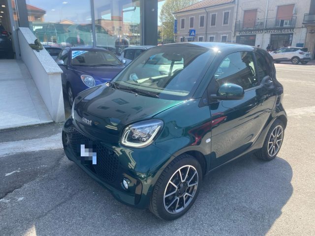 SMART ForTwo EQ British Green (4.6kW) Immagine 0