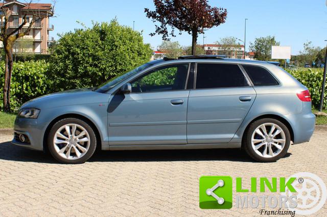 AUDI A3 SPB 2.0 TFSI quattro 200 CV S tronic Ambition Immagine 1