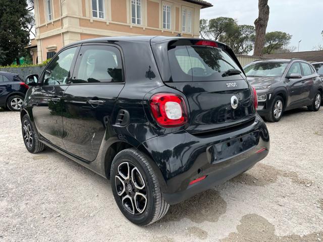 SMART ForFour 1.0cc OK NEOPATENTATI 71cv BLUETOOTH CRUISE STEREO Immagine 3