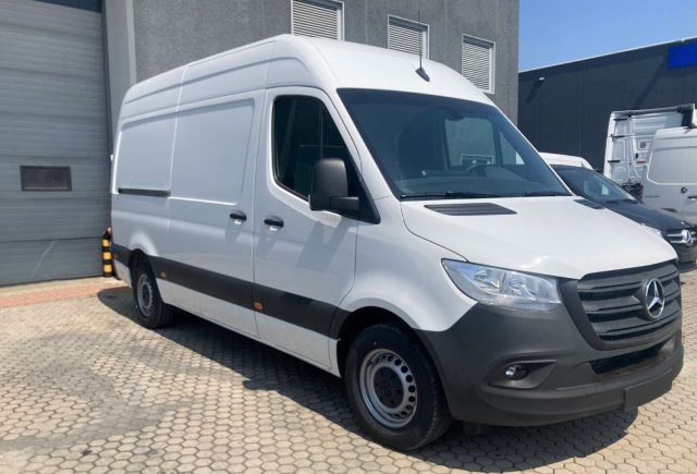 MERCEDES-BENZ Sprinter 315 F 37/35 Immagine 2